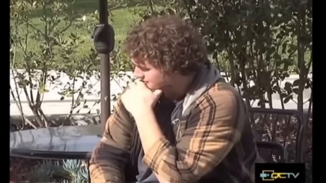 My Cringe Past Still Haunts Me смотреть онлайн