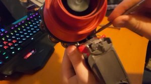 Разбираем и чистим пылесос dyson