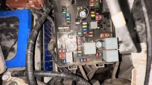 Шевроле Кобальт Моторчик омватель предохранитель і