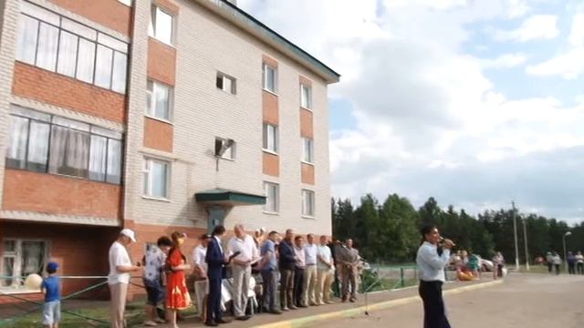 Жители д. Бухарай отметили завершение капитального ремонта в домах смотреть онлайн