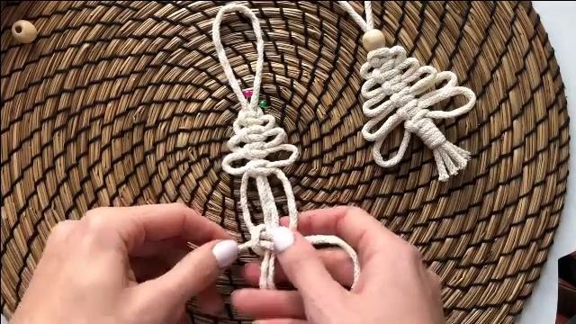 OZDOBA ŚWIĄTECZNA - Choinka ze sznurka DIY - Makrama na święta смотреть онлайн