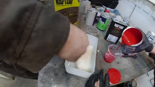 Покраска нивы в красный раптор из краскопульта