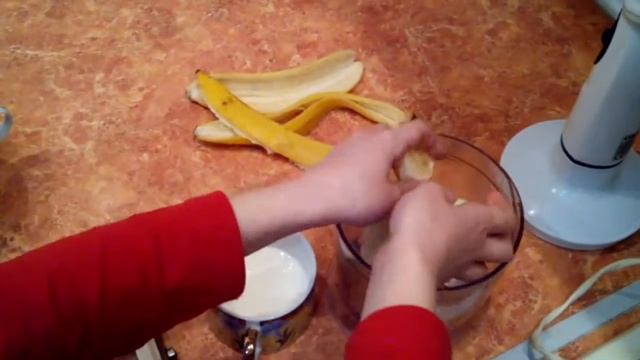 Как приготовить смузи из банана смотреть онлайн