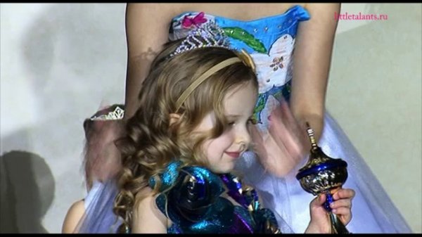 Little Model of the WORLD 2010 награждение1