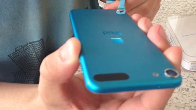 iPod Touch 5g Blue Обзор И Распаковка.AL1EN303 смотреть онлайн