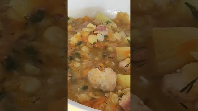 Суп гороховый с копчёным мясом!!!!