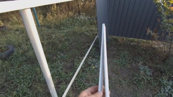 Как сделать забор из профлиста? Приспособы для монтажа в одиночку!