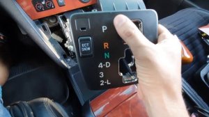 Замена лампы освещения АКПП на Lexus RX 2 поколения