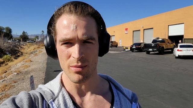 Should you stretch before gaming? - Esports Healthcare Question of the Day смотреть онлайн