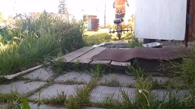 Почему колесо не крутится?! смотреть онлайн