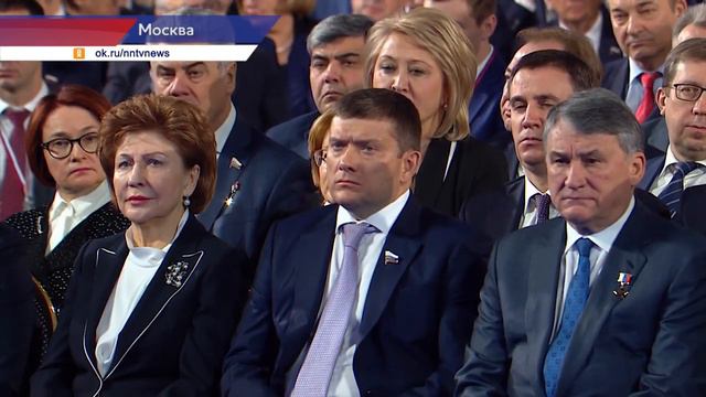 Главные тезисы послания президента Федеральному Собранию смотреть онлайн