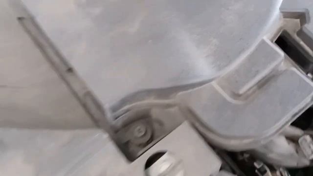 Changing Battery in INFINITI QX50 (2019) смотреть онлайн