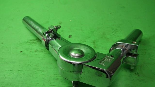 39797 - PEARL TH-88S/B 7/8" DIAMETER SHORT TOM ARM WITH MEMORY LOCKS. GRAB A BARGAIN смотреть онлайн