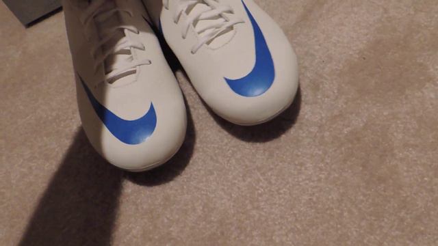 Nike Mercurial Vapor Superfly VIII White and Blue Size 9.5 смотреть онлайн