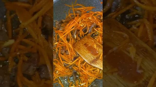 Фунчоза с мясом и овощами.??#funchose with meat #shortsсалатбезмайонеза #shortsфунчоза смотреть онлайн