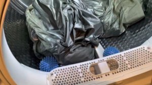 Стираю пуховик зимний и сушу в сушильной машине Bosch