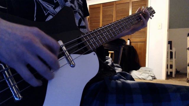 Mr. Smiley - Mustard Plug | Bass Cover смотреть онлайн