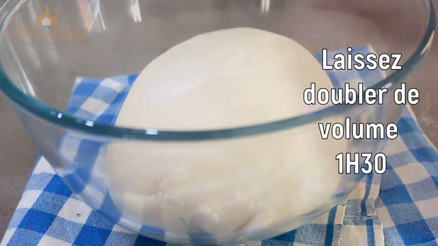 Avec cette pâte à matlouh ! Apprenez à réaliser 3 recettes de pain facile смотреть онлайн