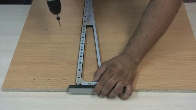 Мебельный кондуктор МК-20 для полкодержателей и стяжек минификс смотреть онлайн