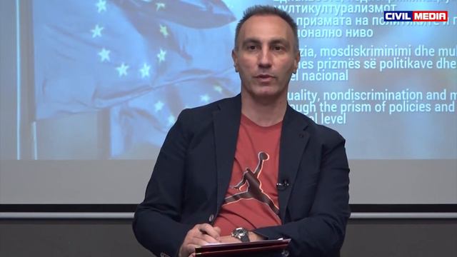 Груби: Етникумот, религијата и културната припадност се разноликост, но и извор на конфликт смотреть онлайн