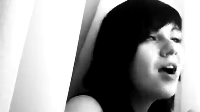 Ну очень классно поет смотреть онлайн