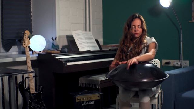 Играю на ханге - мешаю соседям спать