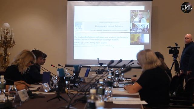 О МОЗГЕ ЧЕЛОВЕКА / МАНФРЕД ШПИТЦЕР / ОЛЬГА ЧЕТВЕРИКОВА / ЕЛЕНА ЧЕКАН / КРУГЛЫЙ СТОЛ