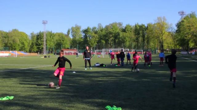 ФК"Девятка"/Разминка/10.05.18 смотреть онлайн