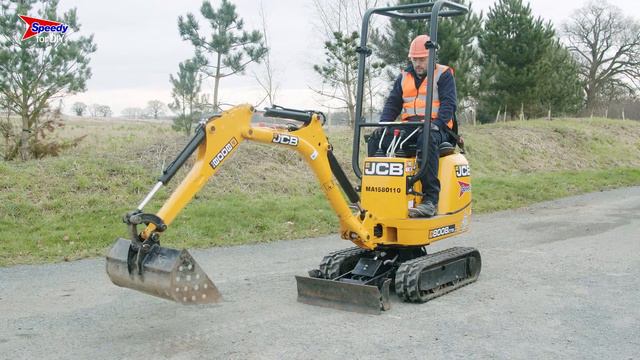 How to Use a Micro Digger Correctly and Safely | Speedy Services смотреть онлайн