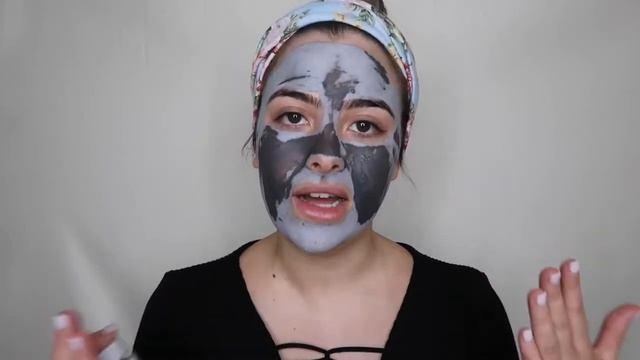 GLAM GLOW MUD MASK REVIEW! | KARLA ROCCUZZO смотреть онлайн