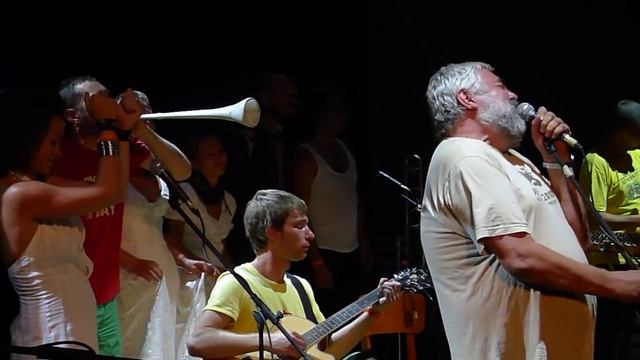 ПЕРКАЛАБА ft ДАХА БРАХА - КАФЕЛЬНИЙ ПАМ'ЯТНИК {МАУ} смотреть онлайн