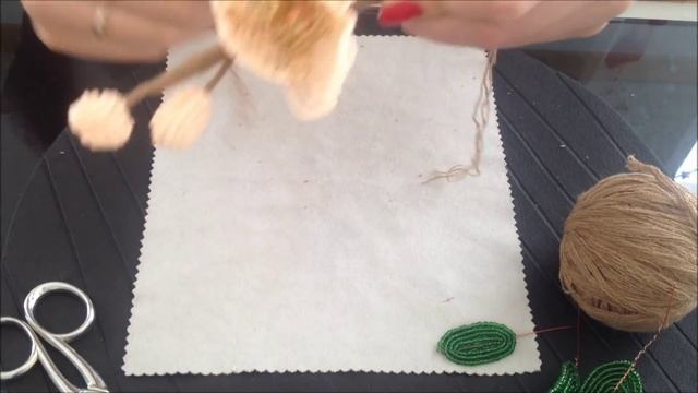 ОРХИДЕЯ ПЕРСИКОВАЯ из БИСЕРА. Tutorial: Beaded ORCHID. Часть 3/3. БИСЕРОПЛЕТЕНИЕ для НАЧИНАЮЩИХ смотреть онлайн