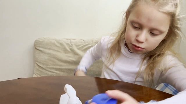 ? САМЫЙ МАЛЕНЬКИЙ В МИРЕ УТЮГ ? ОН РАБОТАЕТ! ? смотреть онлайн