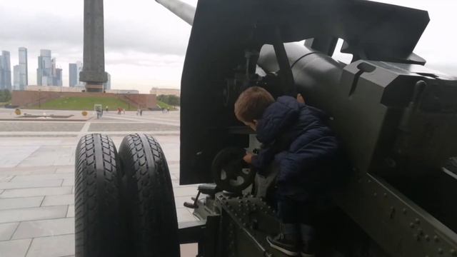 Шагаю пр Москве смотреть онлайн