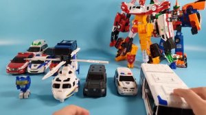 Hello Carbot 17 vehicles transform to integrate into 3,4,6 step combo 4 robots!