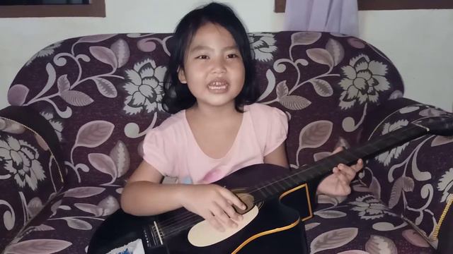 MY HAPPY FAMiLY SONG WITH GUITAR смотреть онлайн