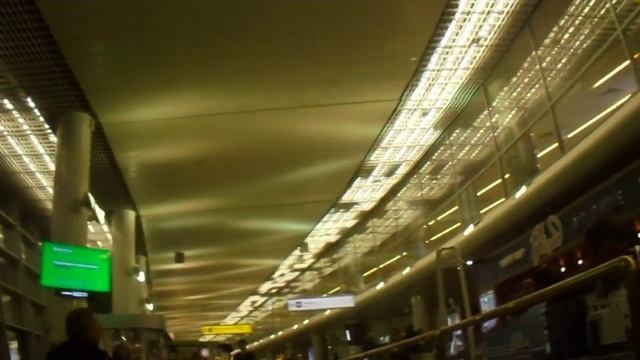 Шереметьево обзор сектор В зона посадки в самолет 1 смотреть онлайн