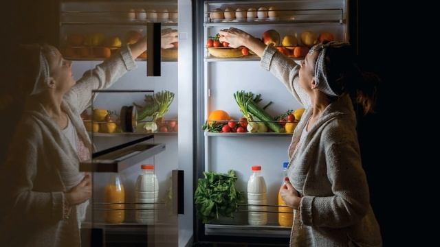 Можно ли ставить горячее в холодильник ? смотреть онлайн