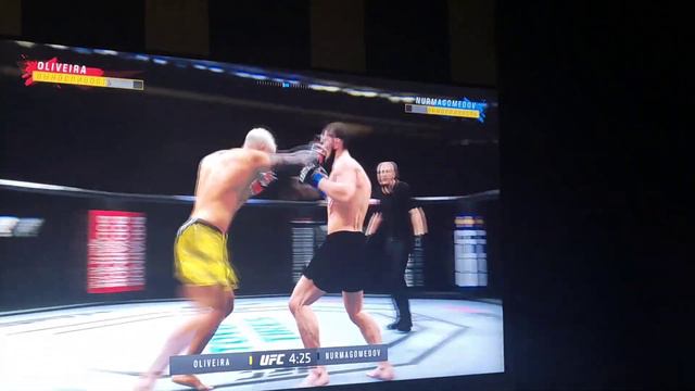 Долго жданый бой Хабиб Нурмагомедов и Чарлиз Оливера сматрите кто победил смотреть онлайн