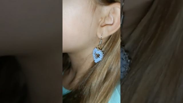 сережки з бисеру смотреть онлайн
