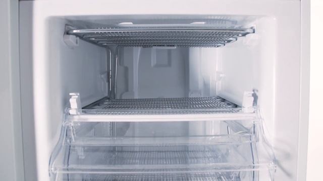 Electrolux EUF2702DOW Fryseskap смотреть онлайн