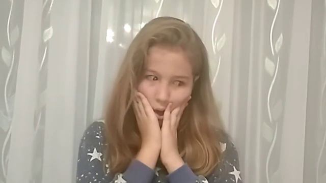 Вопрос? Ответ! #1 / сколько мне лет? смотреть онлайн
