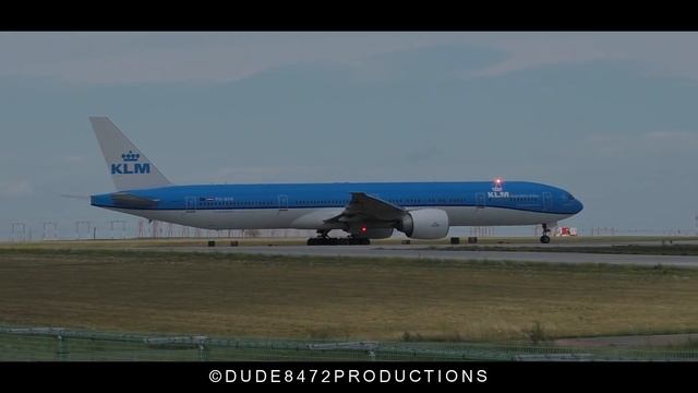 KLM (New Livery) 777-306ER [PH-BVA] Landing and Takeoff at Calgary Airport ᴴᴰ смотреть онлайн