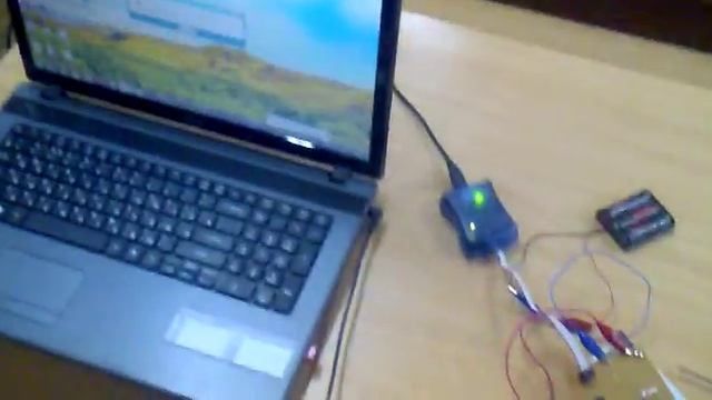 На плате удобней. Задействована кнопка смотреть онлайн