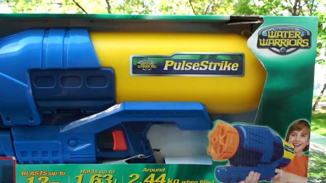 Водяное оружие "Страйк" Buzz Bee Toys 33103 PulseStrike WaterWarriors смотреть онлайн