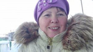 Деревенские будни. /  Мой день с утра на борьбу со снегом /Готовлю гуляш с рисом.\День удался.