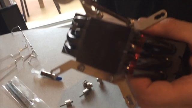 Устанавливаем радиатор ID-COOUNG SE204K / 150W на Soket 1155 смотреть онлайн
