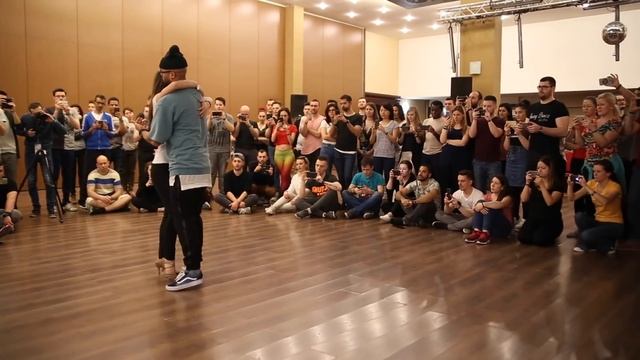 ?Great ! ▪ Albir Rojas Feat. Daria - Cluj Kizomba Festival 2018 смотреть онлайн