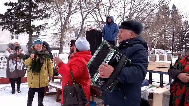 Небольшая часть проводов зимы в Кусаке смотреть онлайн