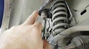 Прадо 120. Скрип спереди?. Верхняя или нижняя шаровая опора?!